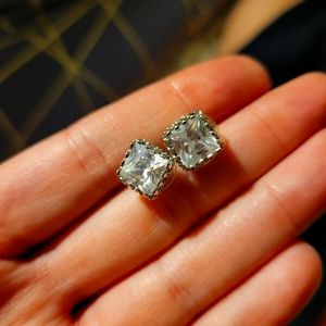 Silver cubic zirconia studs